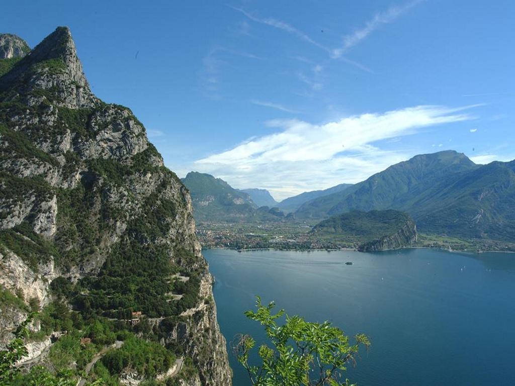 Villa Phoenix - Lake Apartments Riva del Garda Exterior foto