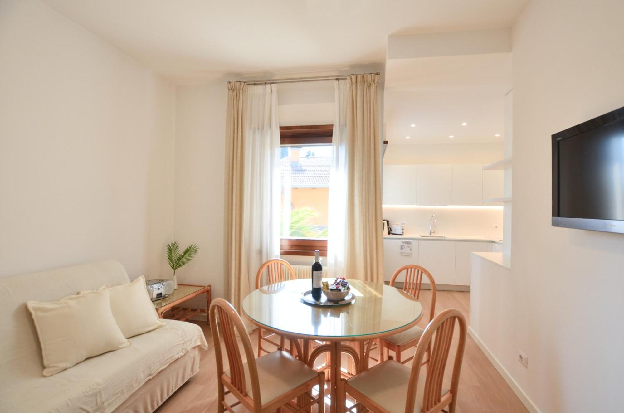 Villa Phoenix - Lake Apartments Riva del Garda Exterior foto